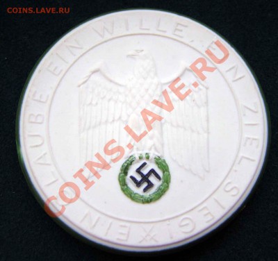 Медали из майсеновского фарфора. 1941 Война с Англией - DSC01300.JPG