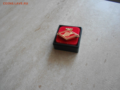 Значок Эмблема ФК «Спартак» Москва Чемпион до 26.12 в 22.00 - DSCN3685.JPG