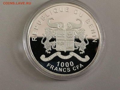 1000фр 2012 Бенин- Китайская хохл собачка, Ag999, до 01.01 - С Собака Хохлатая-1