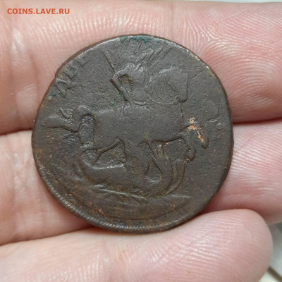 2 копейки 1758 верхняя надпись - 08-01-22 - 23-10 мск - 20211208_194215