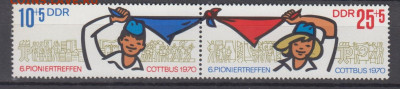 ГДР 1970 пионеры 2м** сцепка до 14 01 - 175
