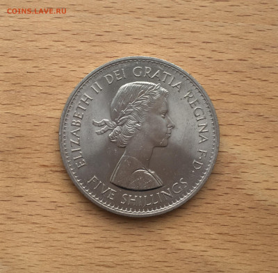Крона Шайба Великобритания 5 шиллингов 1960 выставка - IMG_4010.JPG