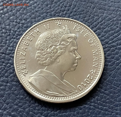 Крона о. Мэн, 2 фунта о. Вознесения, доллар Сьерра-Леоне оце - 455478F1-CCAD-44FB-8EB2-B085BD9527A6