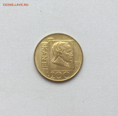 Сан-Марино 200 лир 1996 философ Иммануил Кант - IMG_4500.JPG