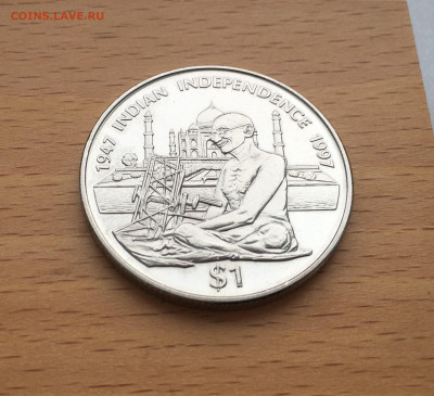 Крона Шайба Либерия 1$ доллар 1997 Махатма Ганди - IMG_5081.JPG