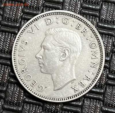 Великобритания шиллинг 1951 - 87E4532C-D6D8-4D85-8632-7DB645C47DD7