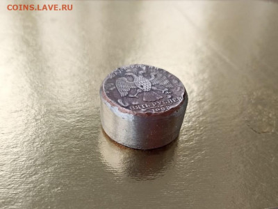 5 рублей 1998 бочонок брак ? рукоблуд ? - 1 jTfkU2N4kqM
