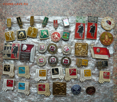 Значки фикс. по 40р.(2) До 07.03.22 в 21-00 - P1080589.JPG