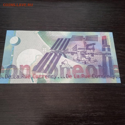 Тестовая банкнота De La Rue.Исаак Ньютон.Серия ВВ UNC - De La Rue1