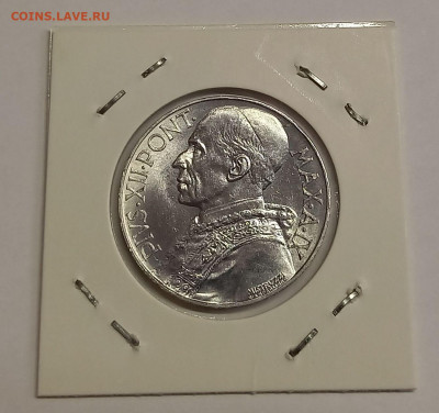 Ватикан 10 лир 1947. UNC! Тираж - 50 000 шт. - 10