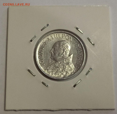 Ватикан 10 лир 1960. Тираж - 25 000 шт. - 13