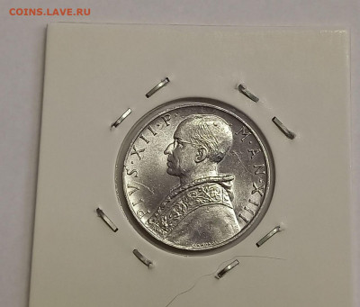 Ватикан 10 лир 1951. UNC. Тираж - 1 130 000 шт. - 9