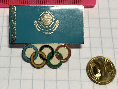 Офиц знак Олимпийской сборной Р.Казахстан 1996г до 06.04.22г - IMG_1241.JPG