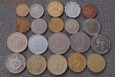 Монеты разные 20 шт. до 14,04 в 22,00 - P4128226.JPG