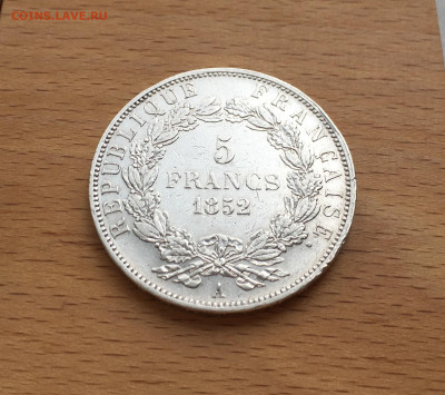 Королевство Франция 5 франков 1852 Наполеон Луи Бонапарт III - IMG_7827.JPG