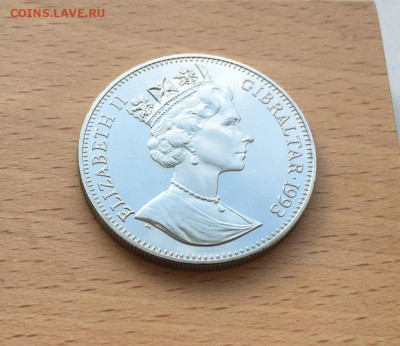 Гибралтар 1 крона 1993 Слалом Олимпиада - krona_shajba_gibraltar_1_krona_1993_zimnie_olimpijskie_igry_lillekhammer_1994_slalom_olimpiada_sport (5)