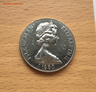 Шайба Остров Мэн 1 крона 1980 Олимпийские игры Футбол Борьба - IMG_8157.JPG