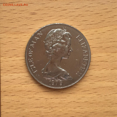 Шайба Остров Мэн 1 крона 1979 Шлюпка корабль - IMG_8179.JPG