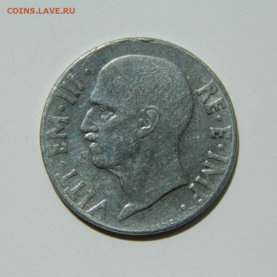 Италия 20 чентезимо 1942 г. до 26.05.22 - DSCN6043.JPG
