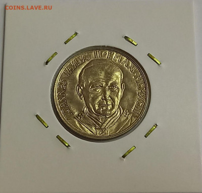 Ватикан 200 лир 1993. UNC. Тираж - 41 000 шт. - 11
