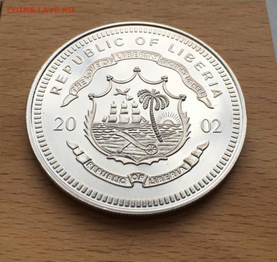 Либерия 10$ долларов 2002 Папа Иоанн Второй 50мм диаметр - krona_shajba_liberija_10_dollarov_2002_papa_ioann_pavel_vtoroj_monety_evro_vatikan_diametr_50_mm (5)