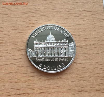 Либерия 5 долларов 2000 Миллениум - Собор Святого Петра - liberija_5_dollarov_2000_millenium_sobor_svjatogo_petra (2)