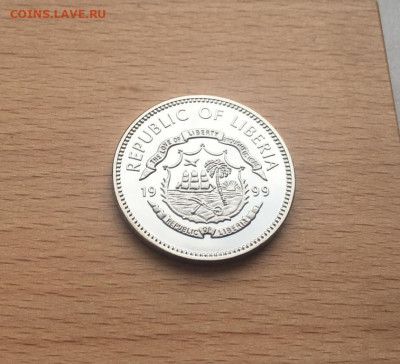 Крона Шайба Либерия 2,5$ долларов 1999 Олимпийские Игры - krona_shajba_liberija_2_5_dollarov_1999_letnie_olimpijskie_igry_sidnej_fakel_ogon_sport_olimpiada (5)