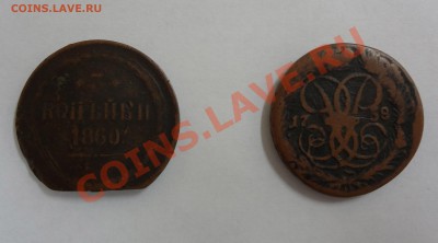 Две медные монеты 1860 и 1758 года - монеты 2