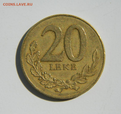 Албания 20 лек 2000 г. (Парусник) до 05.07.22 - DSCN0727.JPG