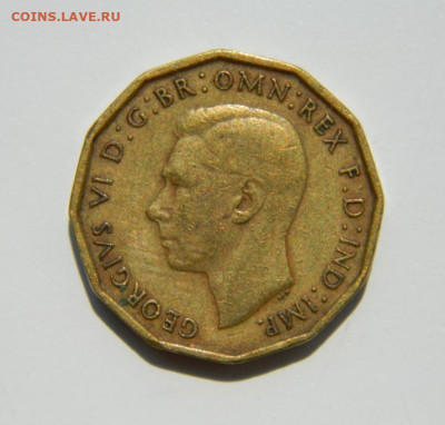 Великобритания 3 пенса 1943 г. до 11.07.22 - DSCN1082.JPG