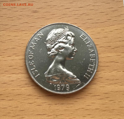 Крона Шайба Остров Мэн 1 крона 1979 1000 лет Тинвальд Когг - krona_shajba_ostrov_men_1_krona_1979_1000_let_tinvaldu_kogg_korabl_parusnik_flot_lodka (1)