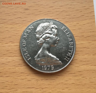 Шайба Остров Мэн 1 крона 1979 1000 лет Тинвальд Корабль - krona_shajba_ostrov_men_1_krona_1979_1000_let_tinvaldu_ost_indskij_korabl_parusnik_flot_lodka (1)