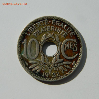 Франция 10 сантимов 1932 г. до 29.08.22 - DSCN2423.JPG