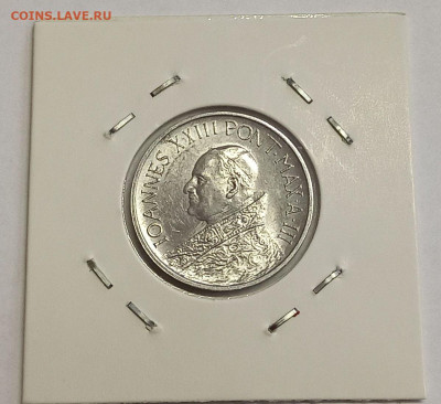 Ватикан 10 лир 1962. UNC Тираж - 25 000 шт. - 8