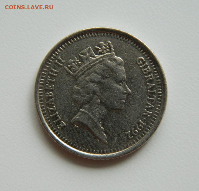 Гибралтар 10 пенсов 1992 г. до 03.10.22 - DSCN2724.JPG