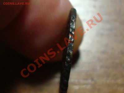 Полушка 1734 года перечекан из "крестовой" - DSC05681.JPG