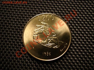 Сан Марино 200 лир 1986 рука до 03.12 в 15.00М - IMG_0298
