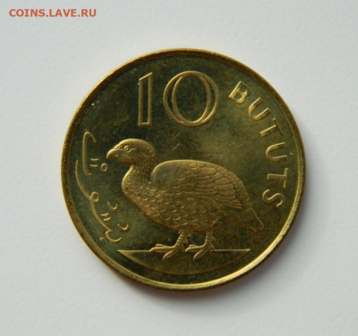 Гамбия 10 бутут 1998 г. (Фауна) до 24.10.22 - DSCN3222.JPG