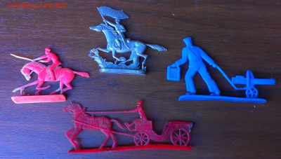 солдатики  пластмасс СССР до 27.10.22 в 22:00 по мск - IMAG4251 (2)