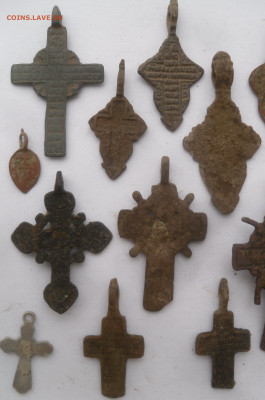 Лот старых крестиков 2 и ладанка - SAM_3082.JPG