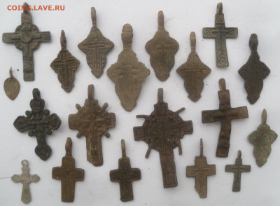 Лот старых крестиков 2 и ладанка - SAM_3074.JPG