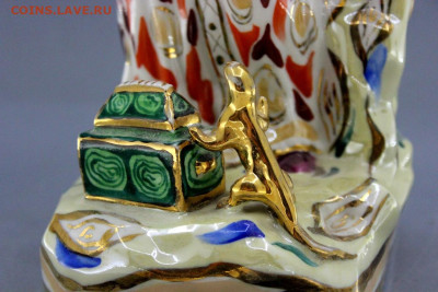 Фарфоровая статуэтка ,Хозяйка Медной Горы, В красном Дулево - 1714.JPG