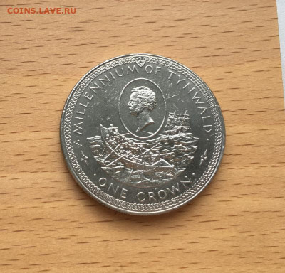 Крона Шайба Остров Мэн 1 крона 1979 Шлюпка - krona_shajba_ostrov_men_1_krona_1979_1000_let_tinvaldu_shljupka_korabl_parusnik_flot_lodka
