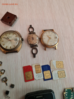 радиодетали с позолотой + телефоны+ часы и прочие. до 01.01. - 20221227_103409