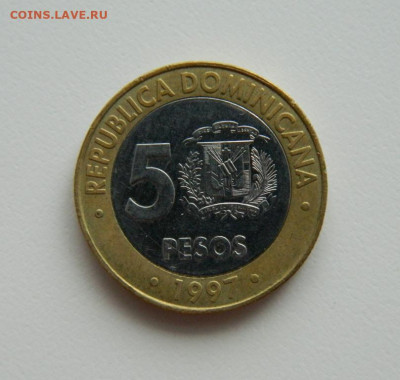 Доминикана 5 песо 1997 г.(БИМ)Юбилейная с рубля! до 11.01.23 - DSCN5895.JPG