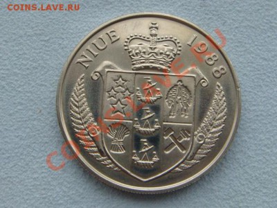 -vШ- Ниуэ 5 долларов 1988 Футбол до 15.12(21.00) - DSC05986.JPG