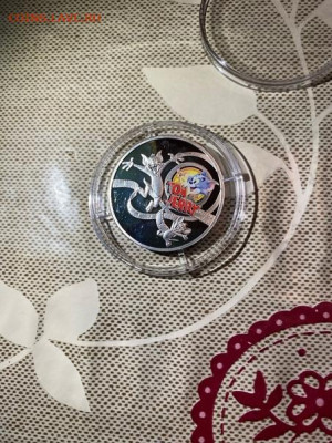 1 Доллар  НИУЭ 2013  Мультфильм Том и Джерри до 30.01 - zC4Mzwu3OcY