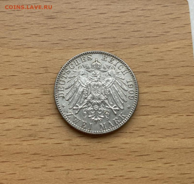 Саксония 2 марки 1909 Лейпцигский университет 500 лет XF - saksonija_2_marki_1909_lejpcigskij_universitet_500_let_xf_germanskaja_imperija_germanija_serebro (1)