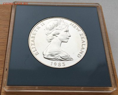Крона Шайба Новая Зеландия 1 доллар 1983 50 лет чеканке - IMG_5573.JPG