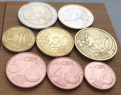 набор евро Франция биметалл 2 1 евро 50 20 10 5 2 1 евроцент - IMG_5748.JPG